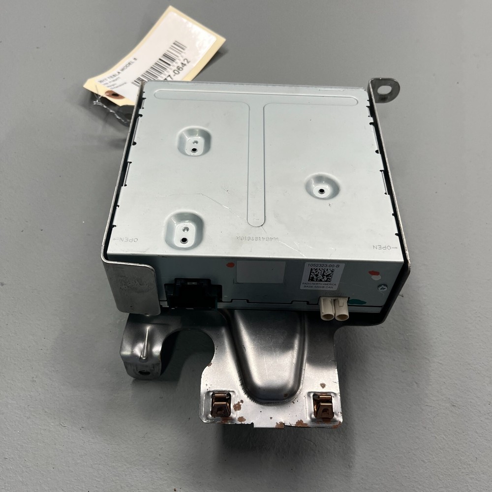 2017-2019 Tesla Model S 75D Radio Audio Receiver Module OEM