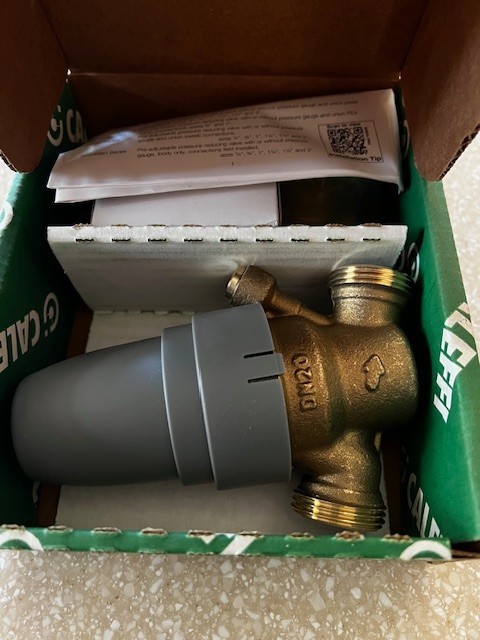 Caleffi 535651HA Pressure Reducing Valve 3/4" Brass 300 PSI Gauge