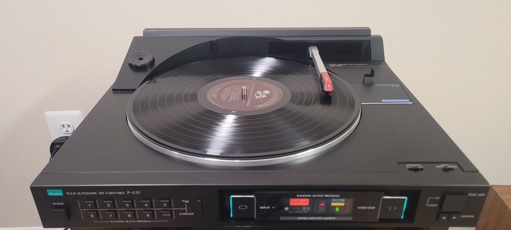 Sansui P-L51 Computerized Linear Tracking Turntable Automatic with New Stylus.