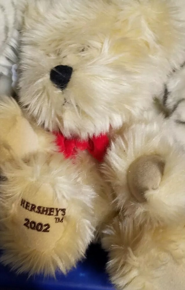 Hershey's Teddy Bear Plush Stuffed red Ribbon Bow. Hershey 2002