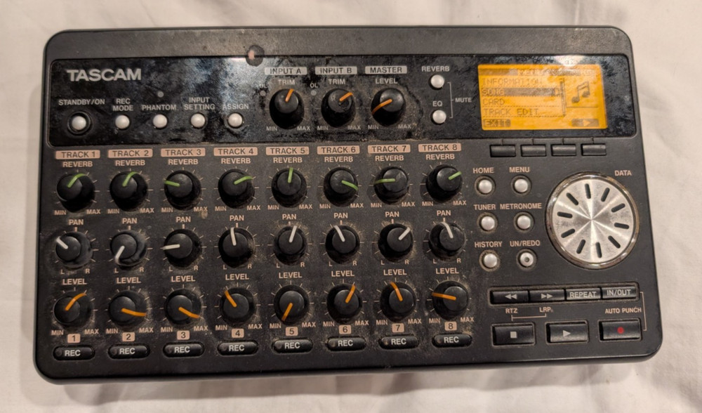Tascam DP-008 Digital Multi Track Recorder