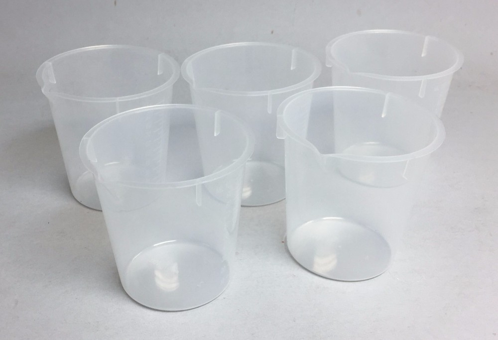 100 ml (3 oz.) graduated polypropylene beaker pkg/5