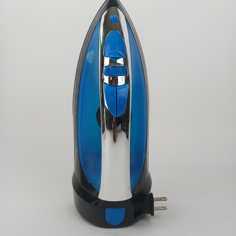 Sunbeam Steam Master Iron with Anti Drip Technology GCSBCL-202