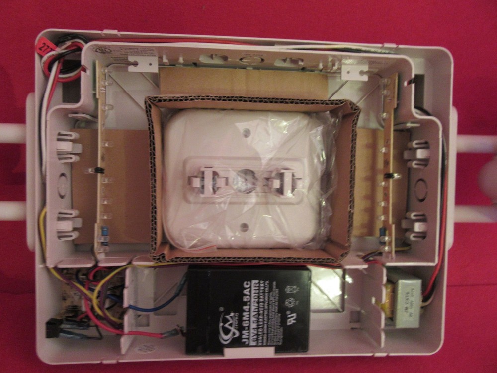 Lithonia Lighting White LED Emergency Exit Sign Combo w/ Battery NWOB