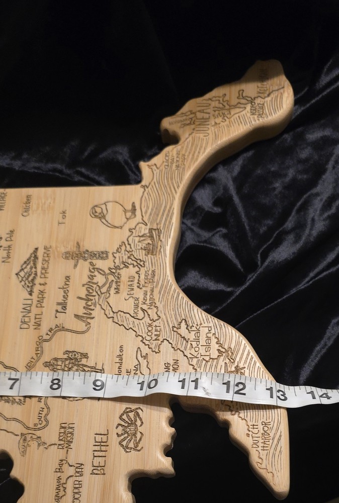 NWT Bamboo State Cutting Board Alaska Map State