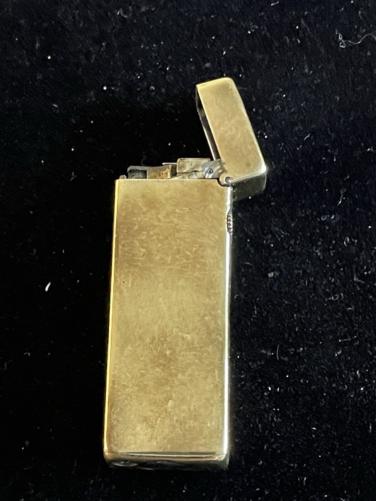 Vintage Dunhill Gold Played Lighter - Good Spark