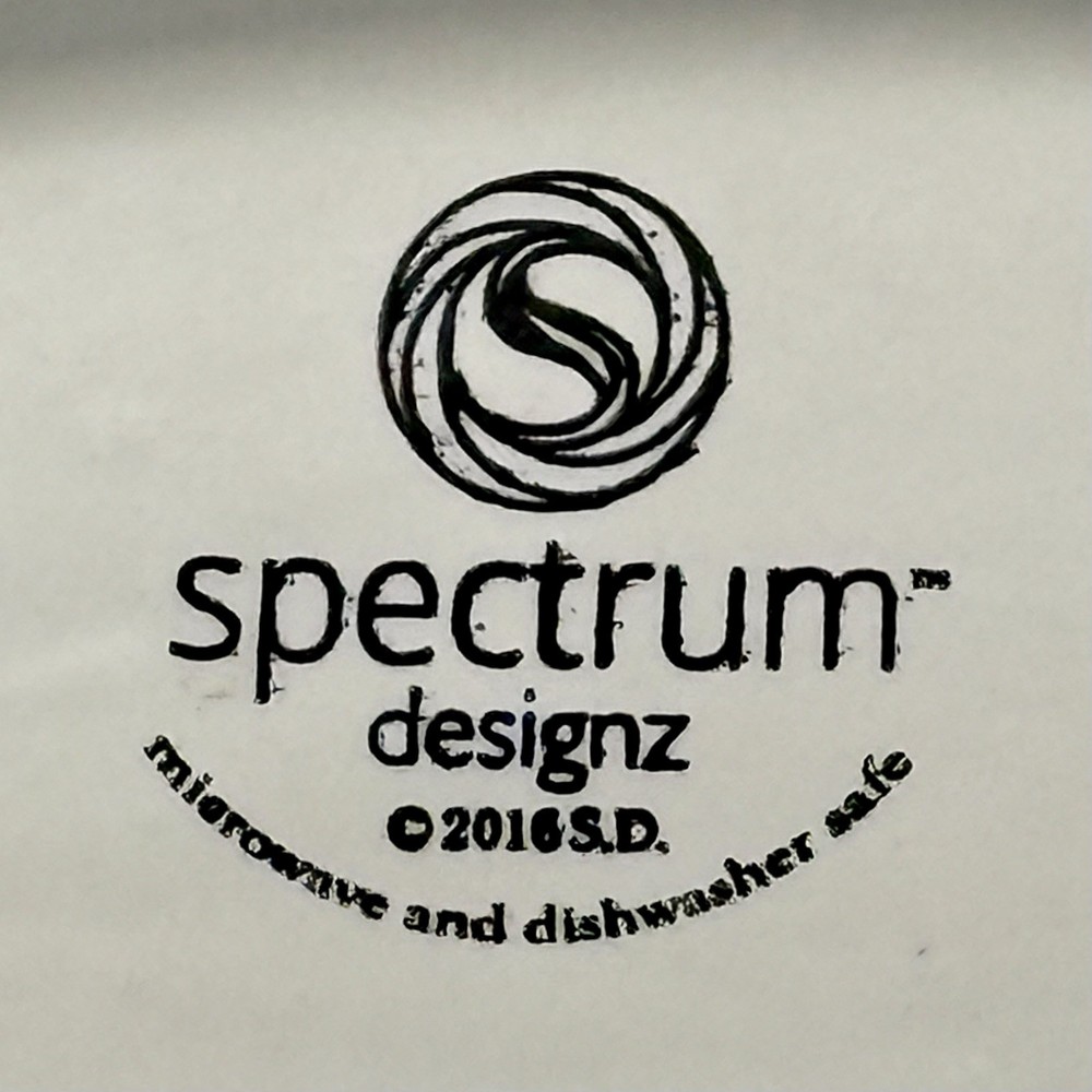 Spectrum Designz Platter Oval Black White Floral Scrollwork Design 2016