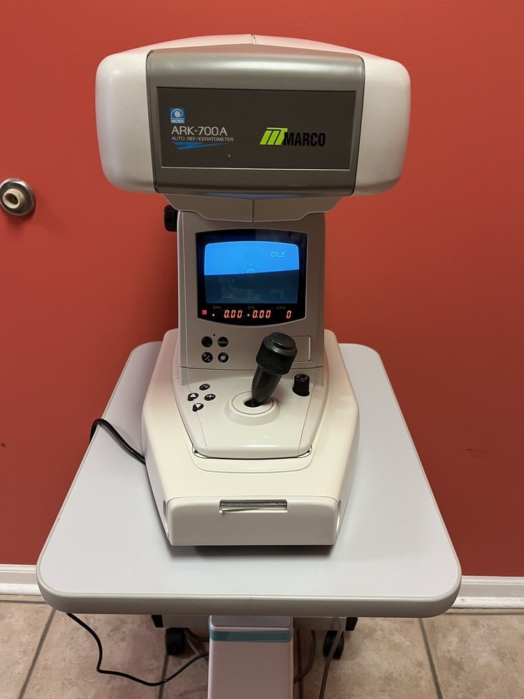 Marco-Nidex Auto Refractor/Keratometer with A Electric Fluctuating Table