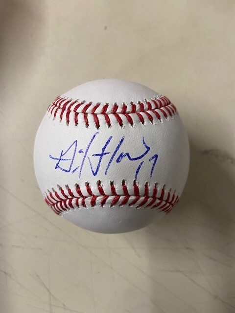 Gil Flores AUTOGRAPHED Baseball PSA/DNA Authenticated REAL NICE!!!!