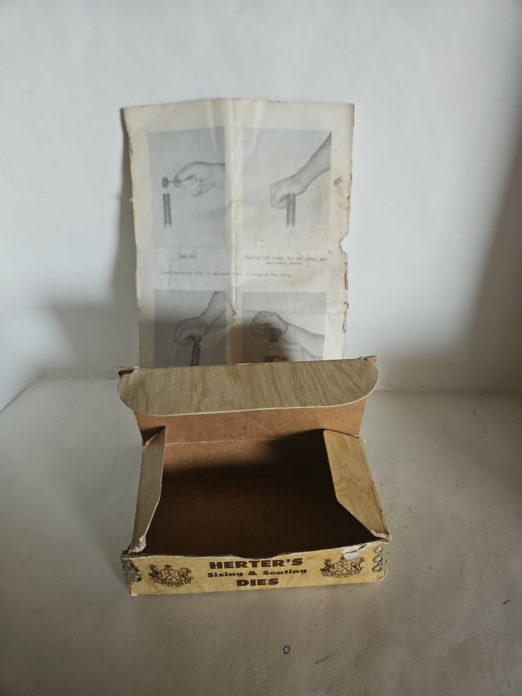 reloading antique Box