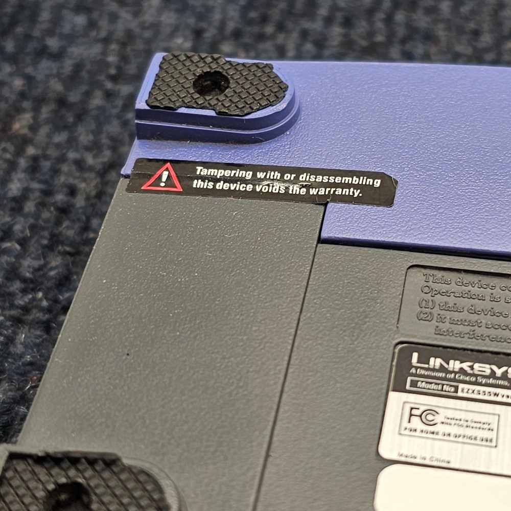 Linksys Cisco EZXS55W EtherFast 10/100 5-Port Workgroup Switch