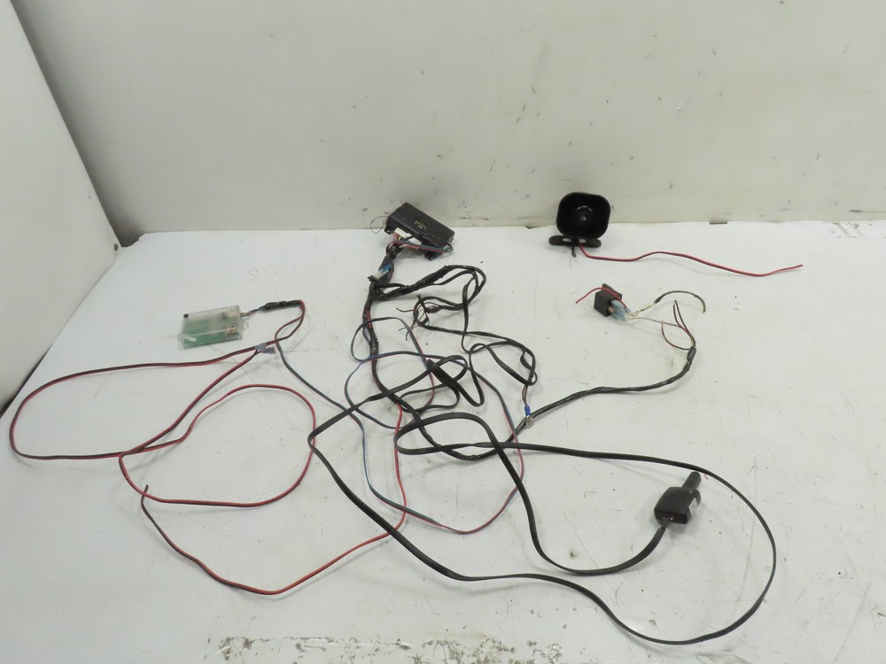 08 BMW Z4 E85 #1294 Python Car Alarm 1 Way Security System 460 Max 6112T