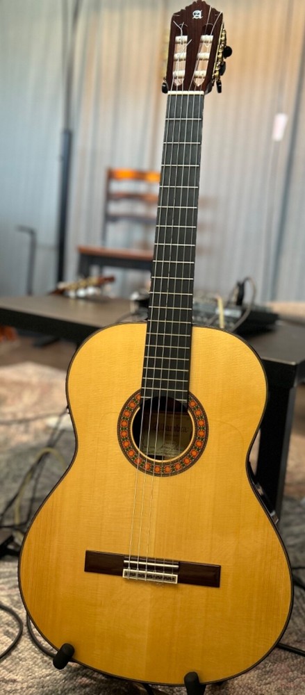 Alhambra Model 10Fp Classical Guitar