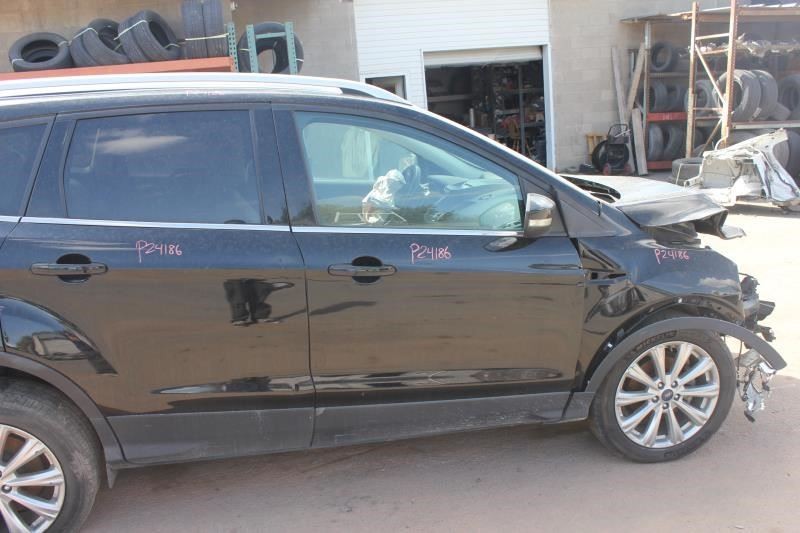 ESCAPE 2017 Camera/Projector 606935