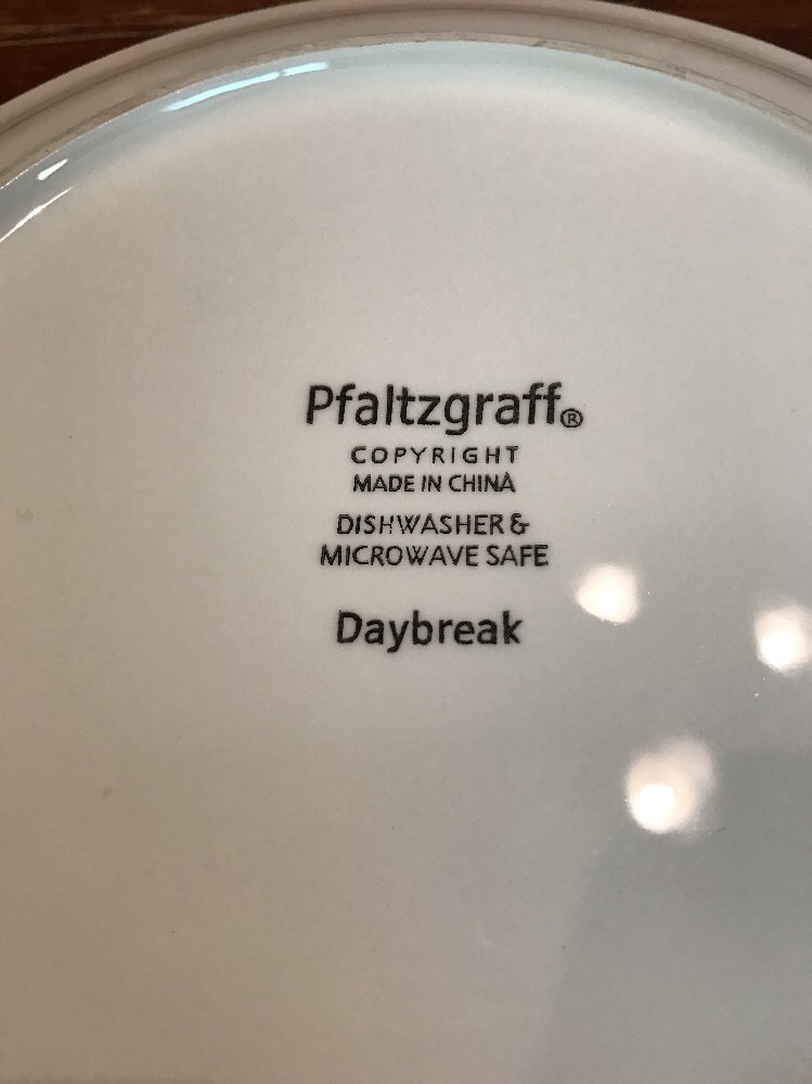 Pfaltzgraff DINNER PLATE Dinnerware Daybreak Pattern 10.75" Chicken Rooster