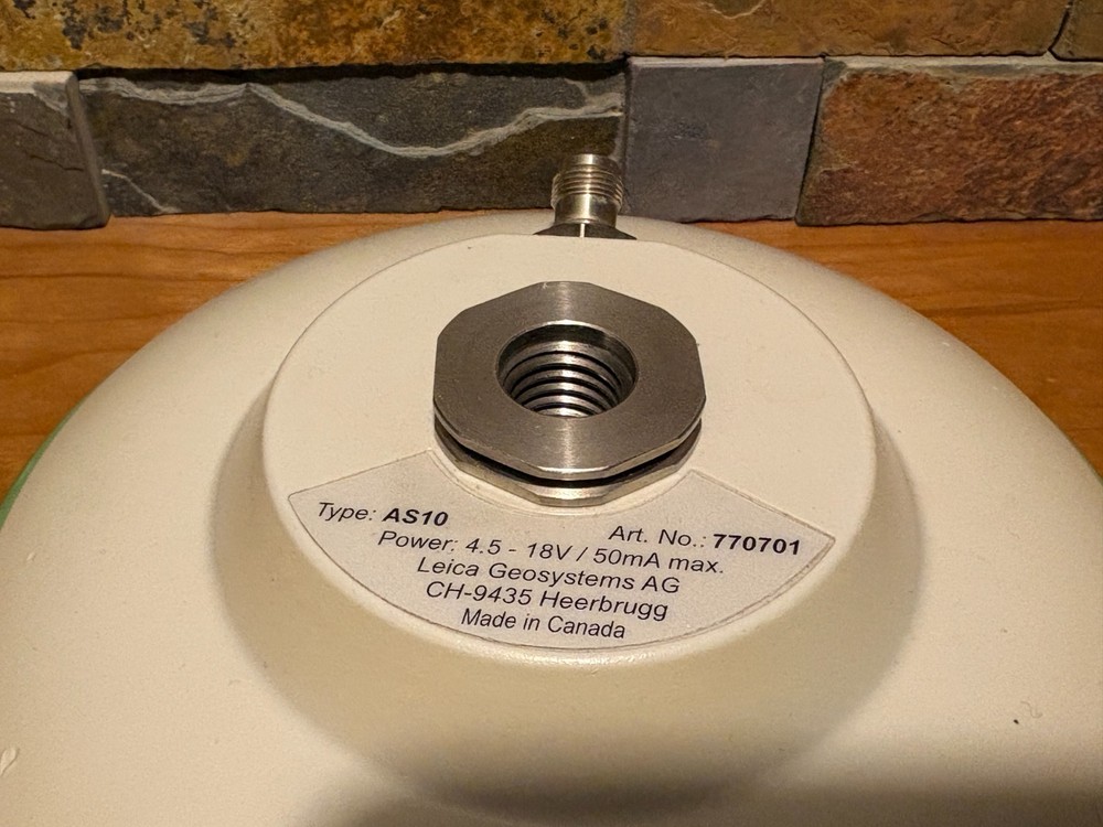 LEICA AS10 multi-frequency GNSS ANTENNA
