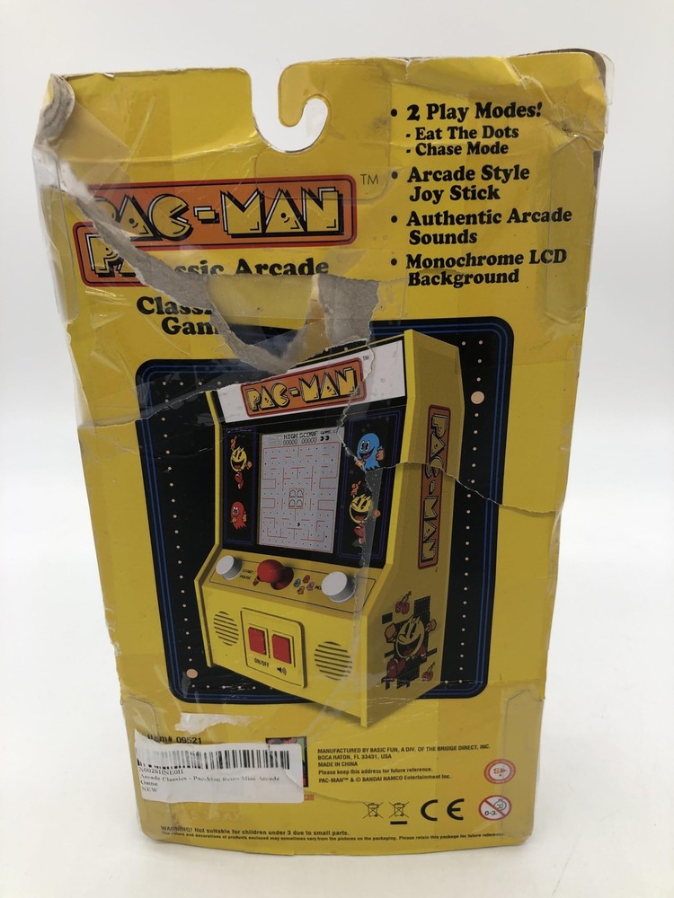 Arcade Classics - Pac-Man Retro Mini Arcade Game
