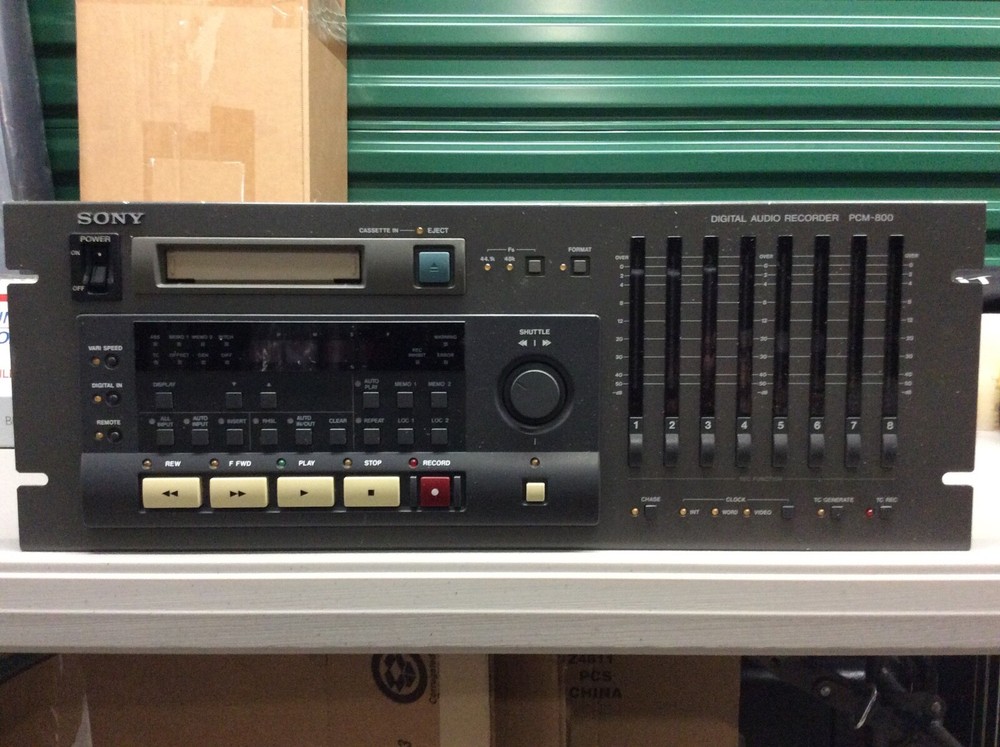 SONY PCM-800 Digital Audio Recorder