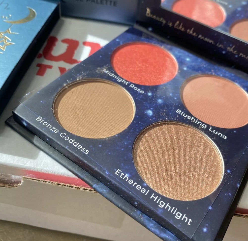 2 LASPLASH cosmetics - MOONLIGHT GLOW FACE PALETTE -blush, bronzer & highlight