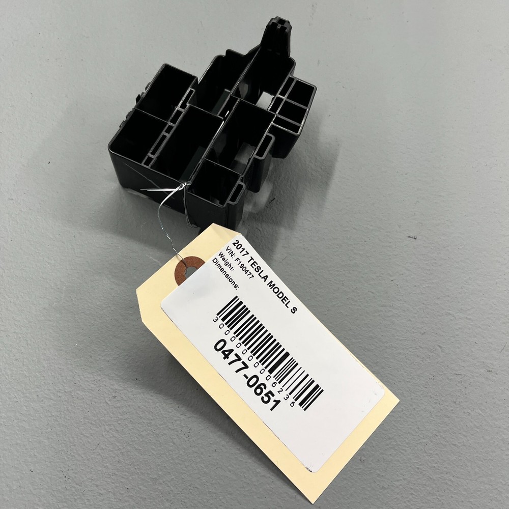 2017- 2020 Tesla Model S 75D Mount Socket Cable Wiring Harness Dashboard OEM
