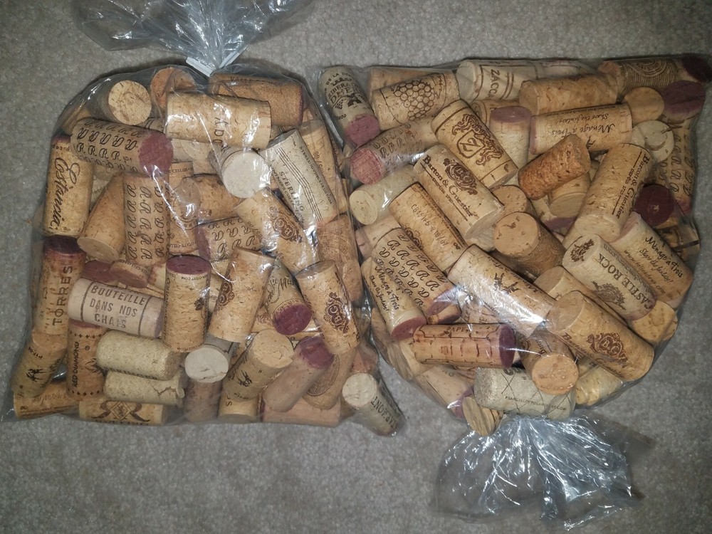 Used Wine Corks - 200 - includes shipping