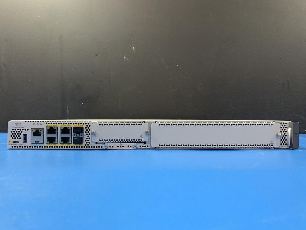 Cisco Catalyst Rack Mountable Router C8300-1N1S-6T
