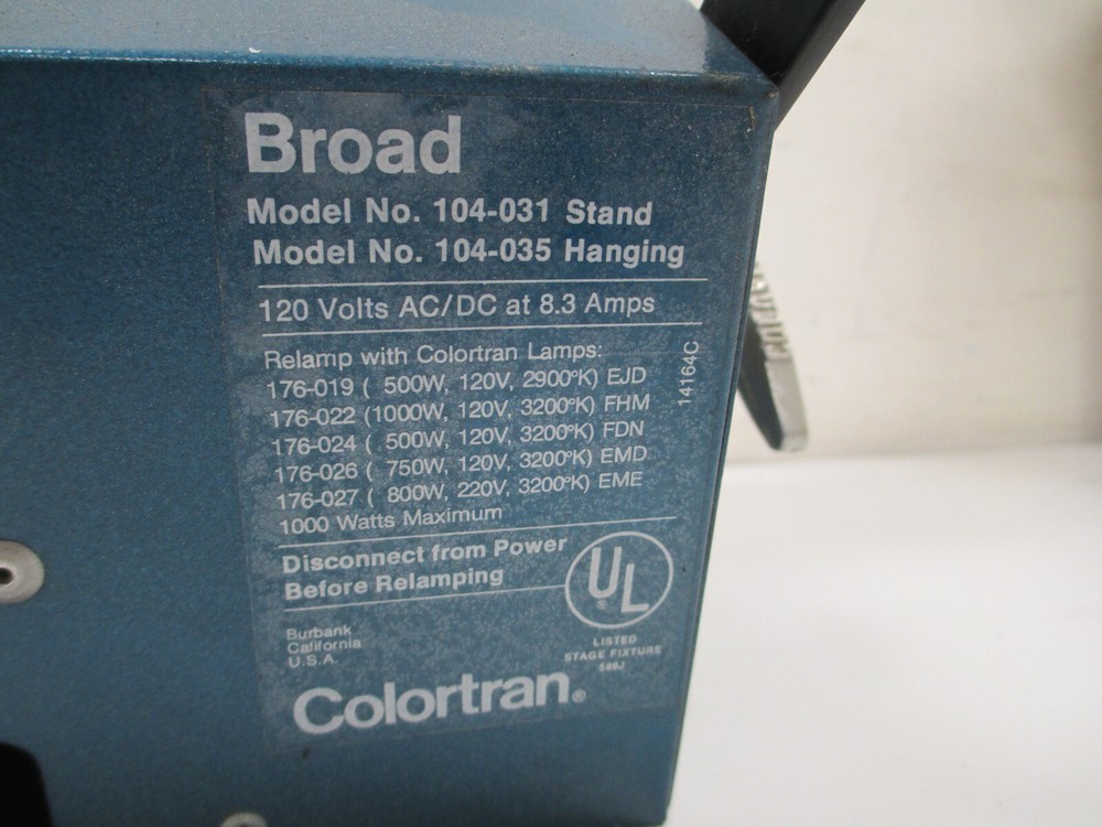 Colortran Broad 104-031 104-035 Broad Light