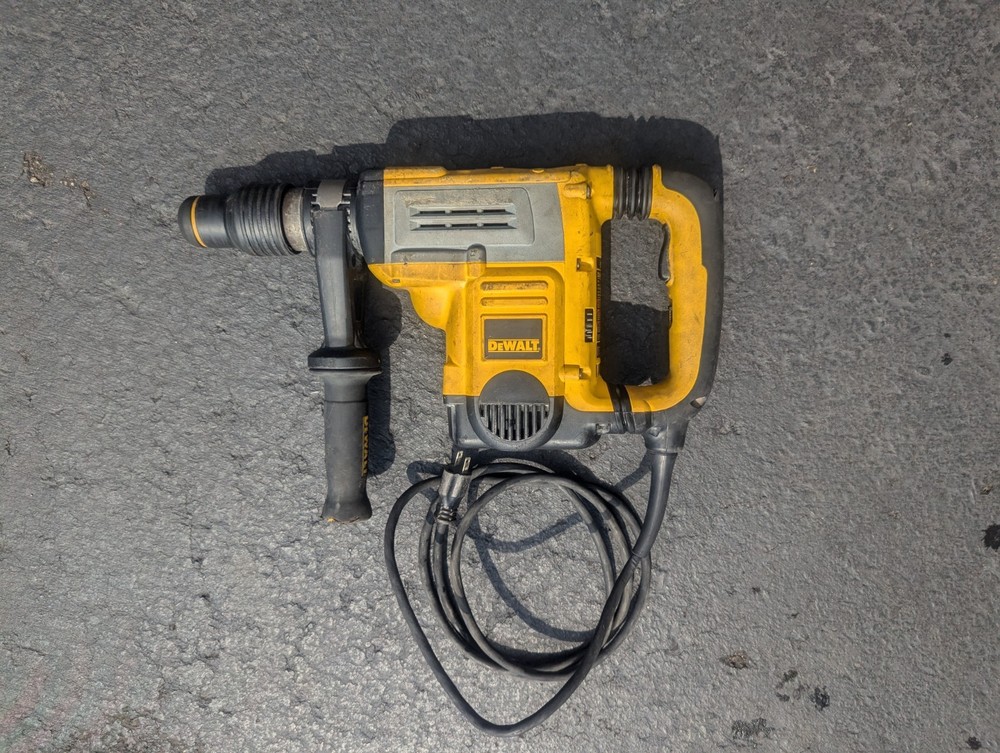 DEWALT D25604 1-3/4" SDS MAX ROTARY HAMMER