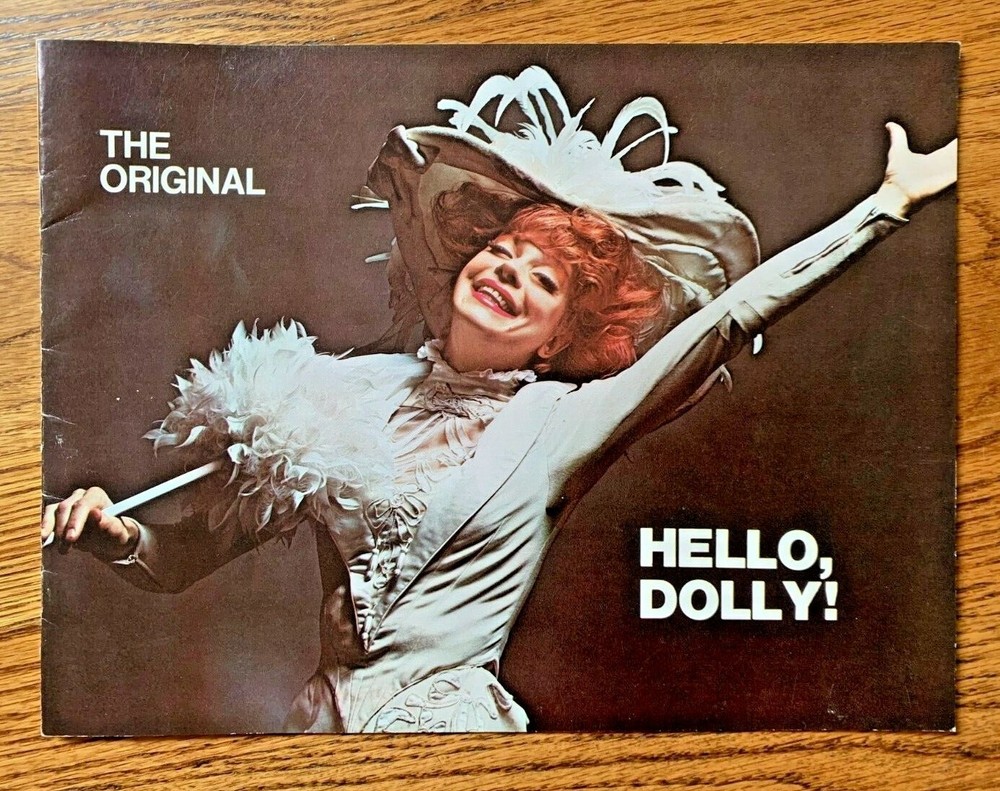 REDUCED!!!    MINT !!!! VINTAGE!!!   HELLO DOLLY BROADWAY PROGRAM