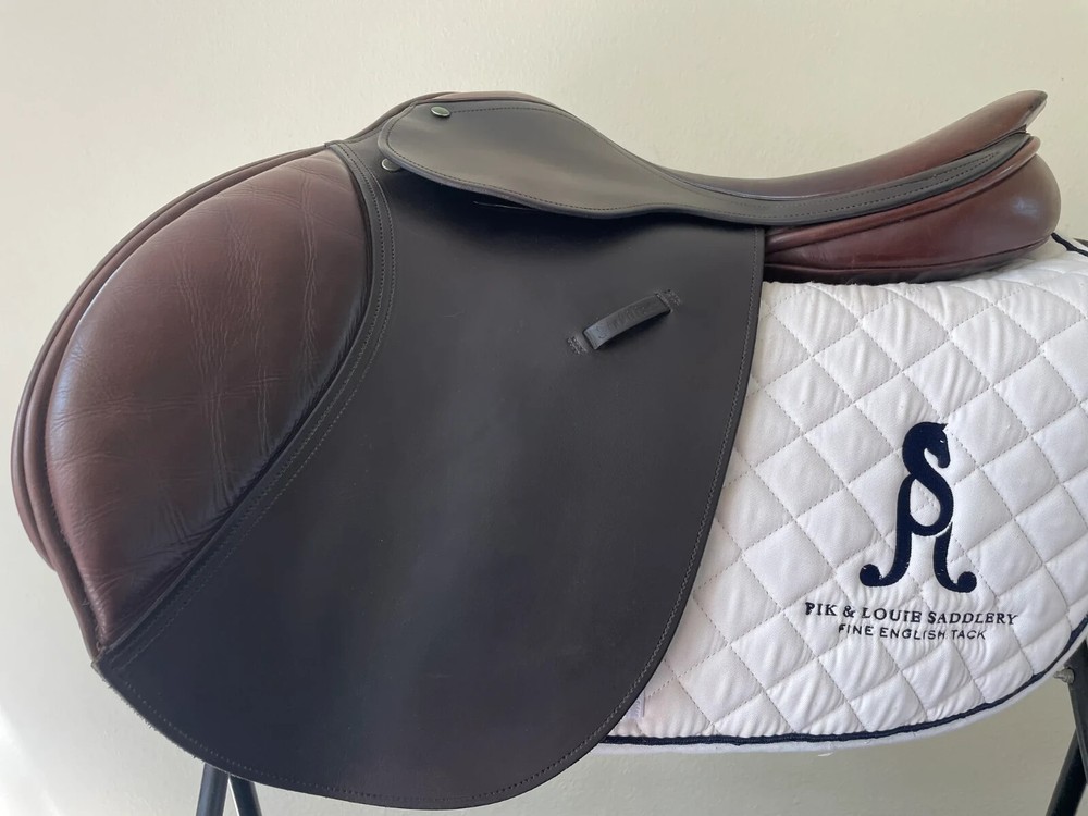 17 - 2020 County Stabilizer, Forward Flap, Medium Wide Tree - Very Nice Conditio