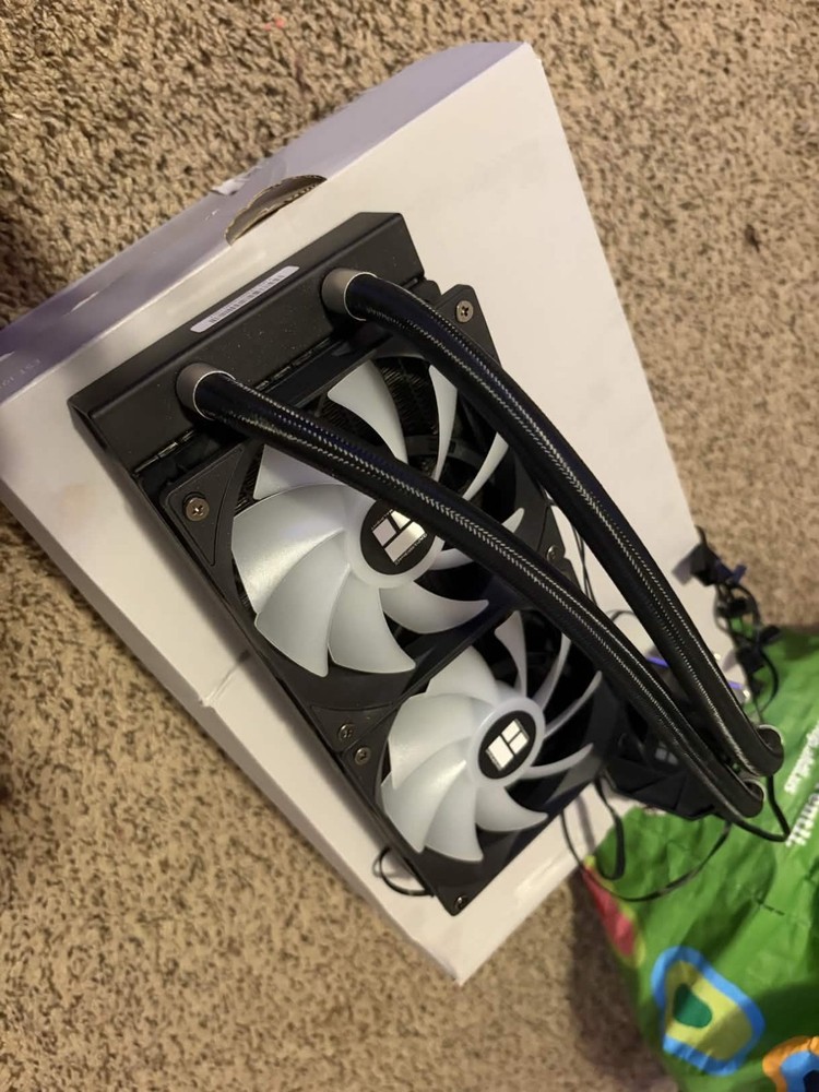 240mm aio thermaltake