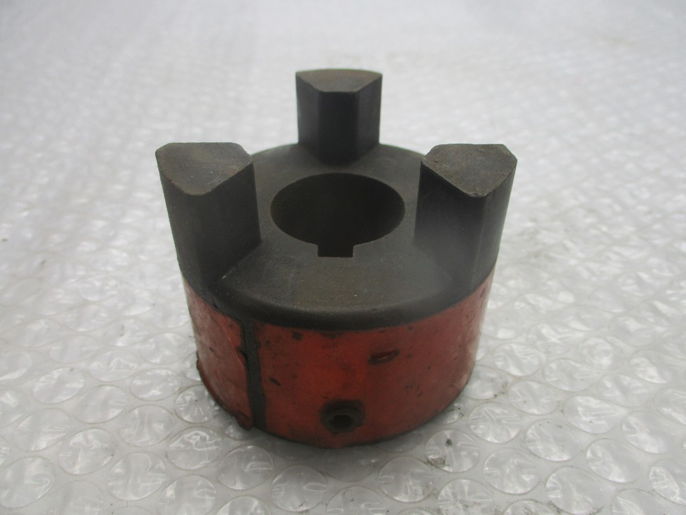 LOVEJOY L-100 1-1/16" COUPLING (AS PICTURED) NSNP
