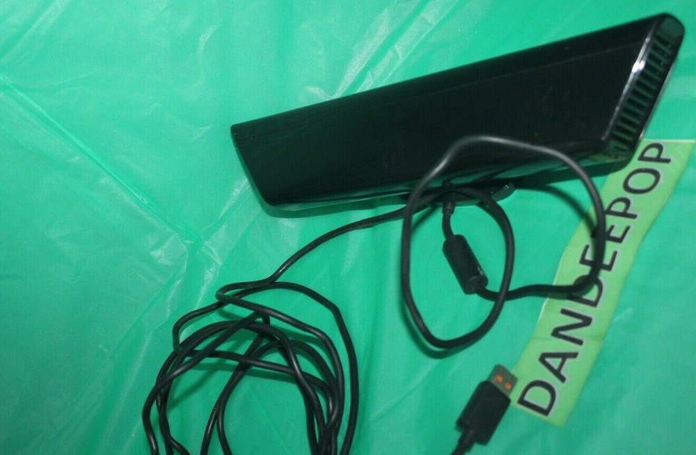 Microsoft 1414 Xbox 360 Kinect Sensor Bar Only - Black