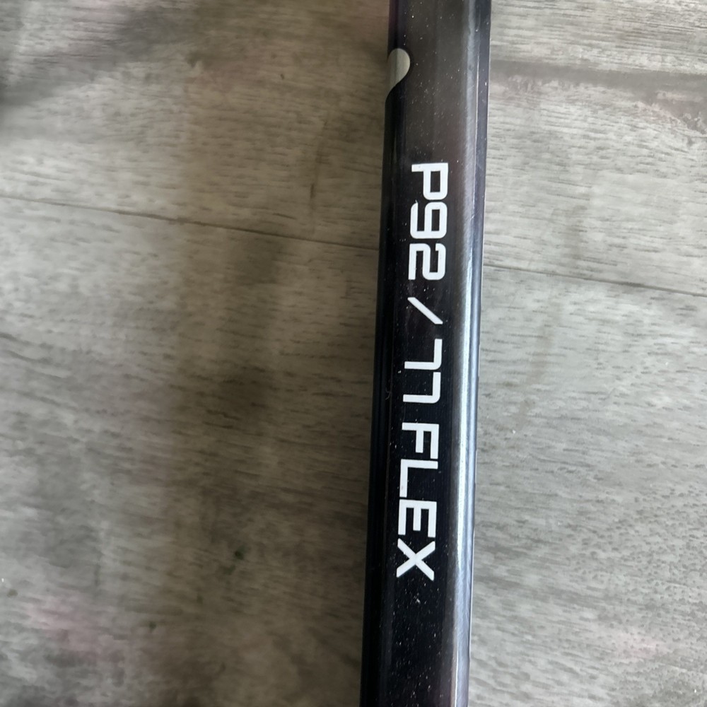Bauer Vapor Flypro Hockey Stick