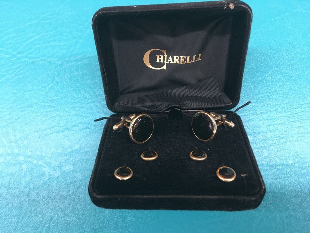 Chiaerelli Gold & Onyx Cufflink and Stud Set