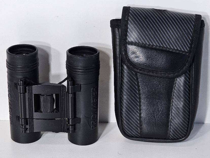 PROMASTER 8X21 BINOCULARS (P19012819)