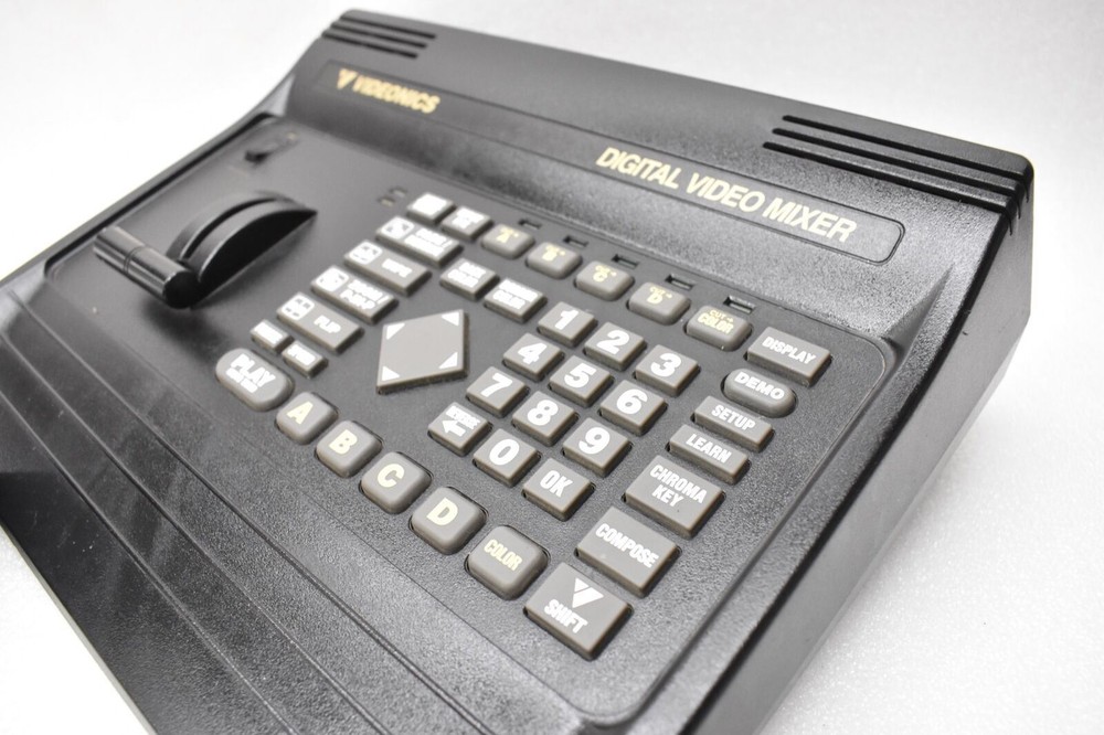 VIDEONICS MX-1 DIGITAL VIDEO MIXER NTSC