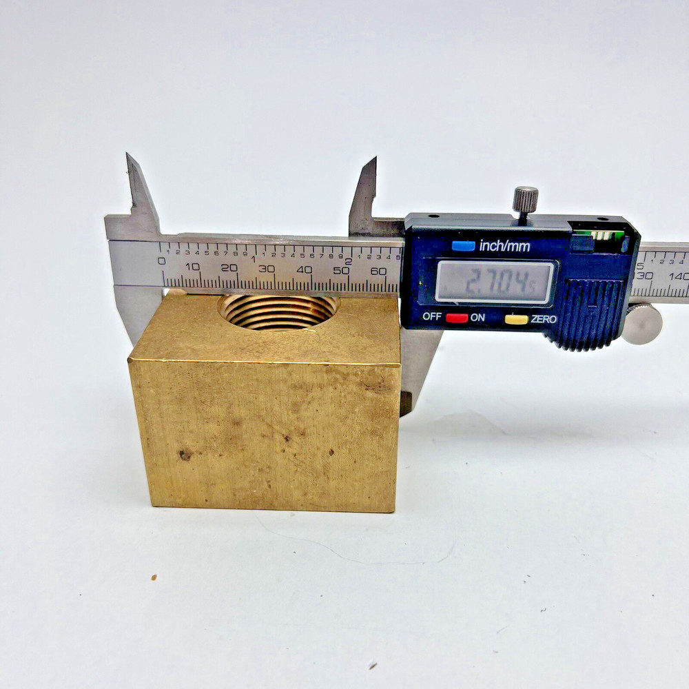 BRASS BLOCK PANEL ADAPTER 2404-0337