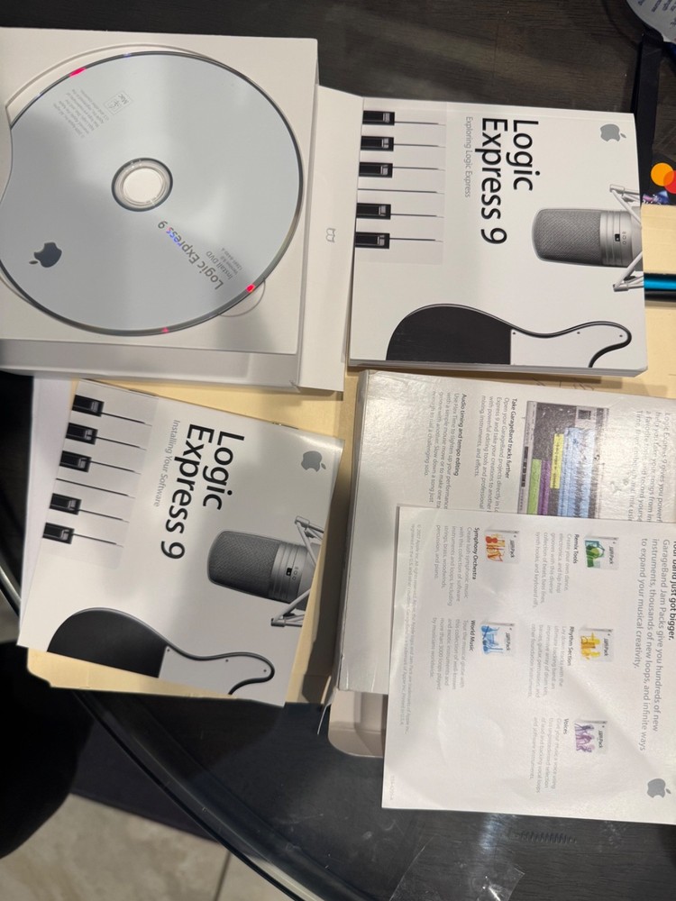 Apple Logic Express 9: Music Editing/Composing for Intel-based (Mac) retail key