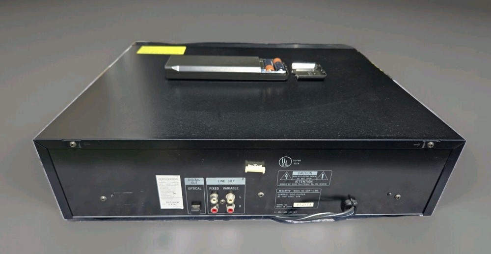 Sony CDP-C505 - 5 Disc CD Changer Player - Tested - Working