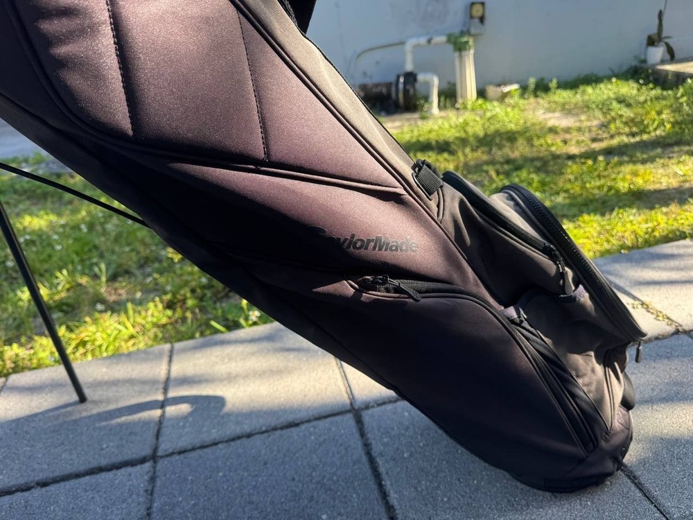 TaylorMade FlexTech Carry Stand Bag