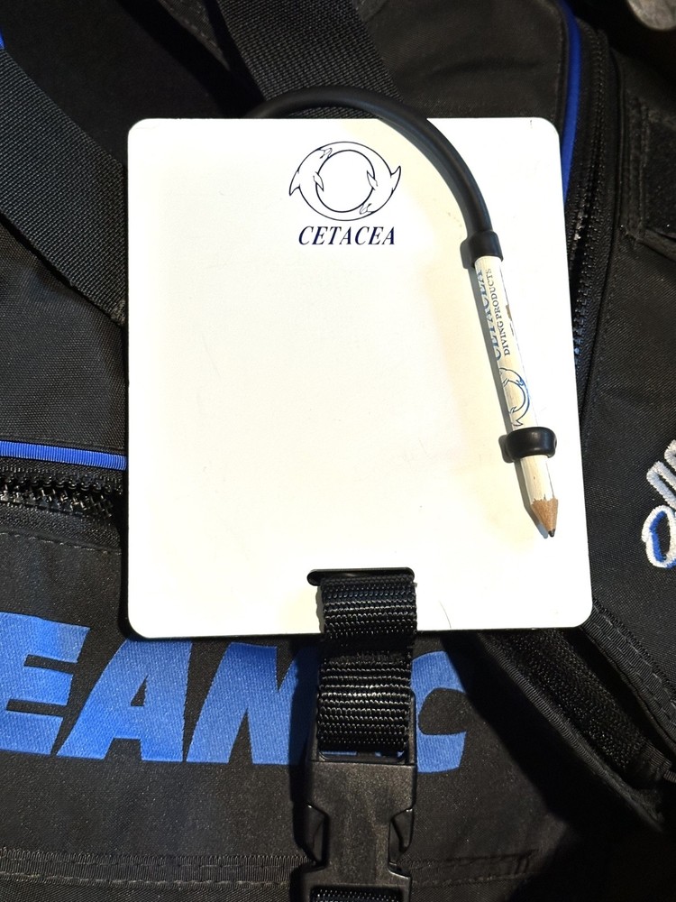 Oceanic Ovation 800 BCD w/Cetacea Diver's Slate