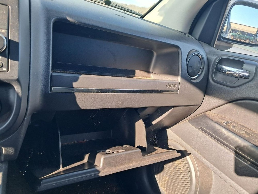 Passenger Front Window Regulator Classic Style Fits 07-17 COMPASS 4893502