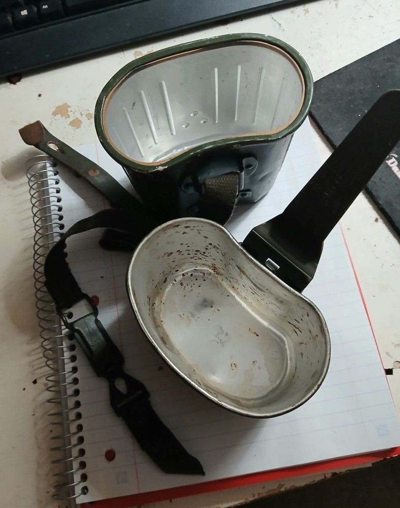 M80 Cold war West German canteen, used, excellent condition, usable