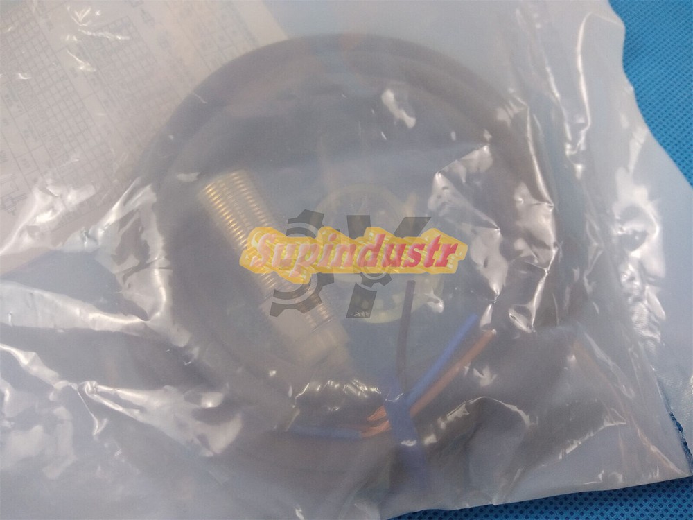 OMRON-E2E-X5F1 Proximity Switch Sensor E2EX5F1 NEW.1Pcs