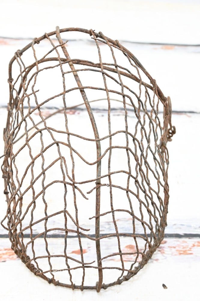 Antique Muzzle Farm Fresh Primitive Wire Calf Muzzle Cribber Weaner Rustic Count