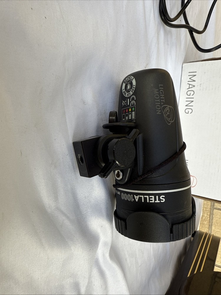 Light & Motion STELLA 1000 Underwater & Land Video Light