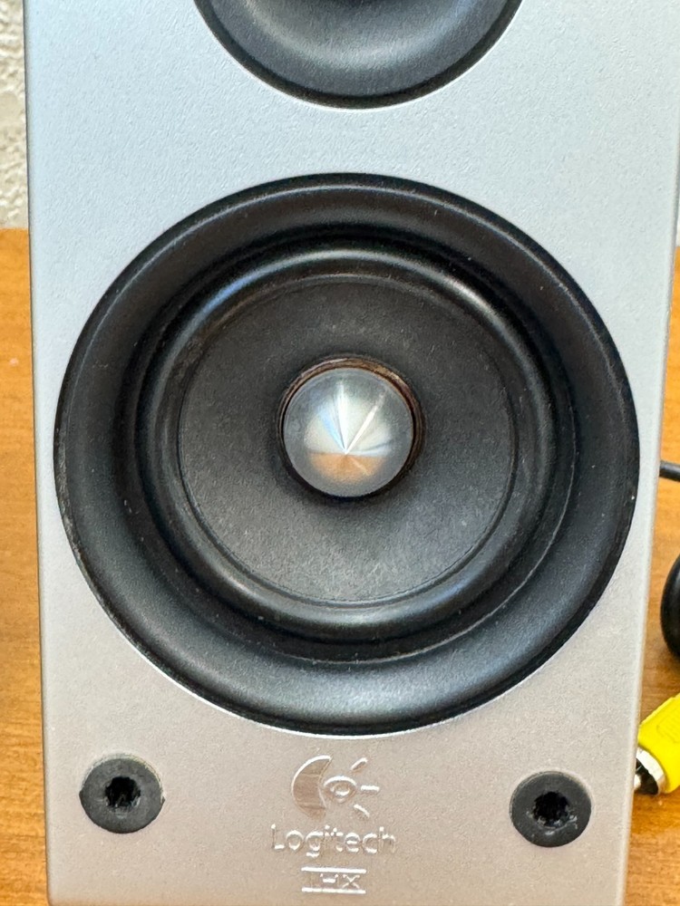 Logitech Z-2300 THX Certified Computer Satellite Replacement Speakers - Pair