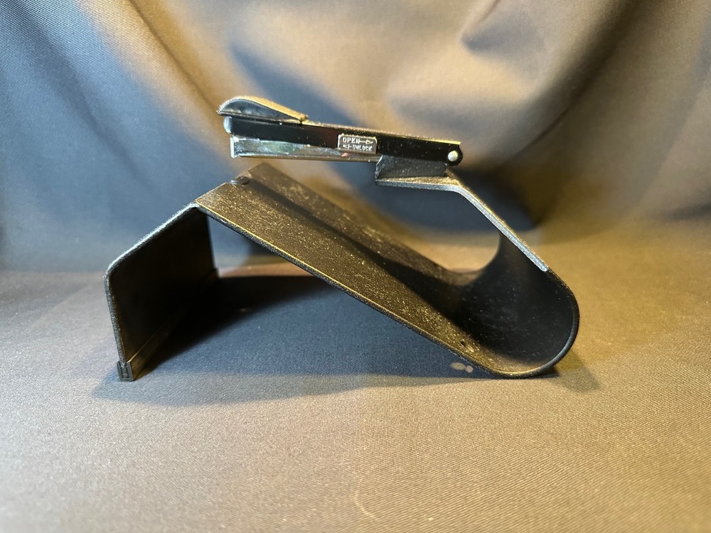 Stanley Bostitch Heavy Duty B8 Booklet Stapler - Works