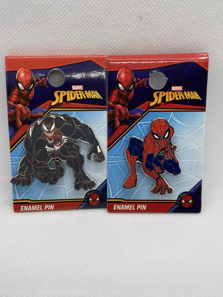 Marvel venom and SpiderMan pin Set !!